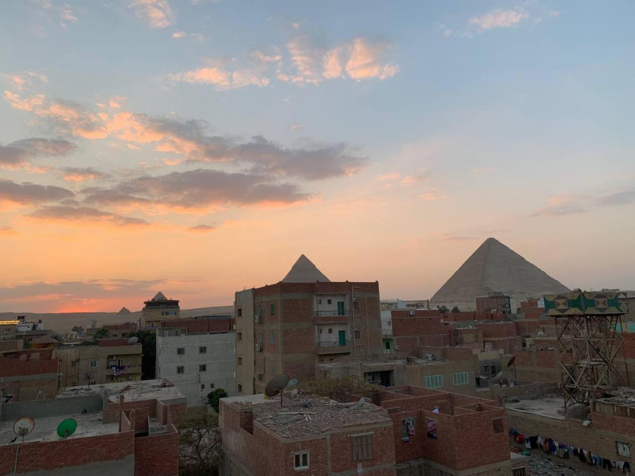 Merit Pyramids View Kairo Exteriör bild